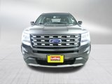 Used 2017 Ford Explorer XLT w/ Equipment Group 202A image 2