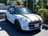 Used 2017 MINI Cooper 2-Door Hardtop image 4
