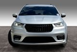 Used 2023 Chrysler Pacifica Touring-L w/ S Appearance Package image 2