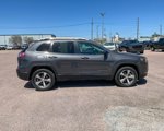 Used 2021 Jeep Cherokee Limited image 4