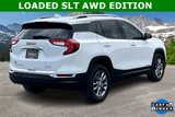 Used 2024 GMC Terrain SLT image 2