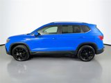 Used 2022 Volkswagen Taos SE w/ Panoramic Sunroof Package image 3