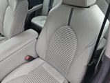 Used 2022 Toyota Camry SE image 5