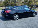 Used 2013 Nissan Altima 2.5 SL w/ 2.5 Moonroof Pkg image 5