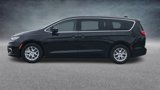 Certified 2023 Chrysler Pacifica Touring-L image 3