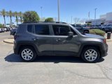 Used 2018 Jeep Renegade Latitude image 6
