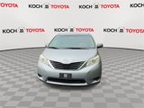 Used 2013 Toyota Sienna LE image 3