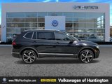 Certified 2022 Volkswagen Tiguan SEL R-Line image 6