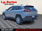 Certified 2015 Jeep Cherokee Latitude w/ Comfort/Convenience Group image 4