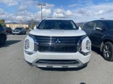 Used 2024 Mitsubishi Outlander AWD image 2