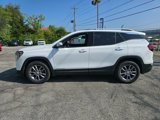 Used 2022 GMC Terrain SLT w/ Tech Package image 2