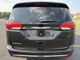 Used 2017 Chrysler Pacifica Touring-L w/ Tire & Wheel Group image 5