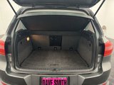 Used 2016 Volkswagen Tiguan SE image 5