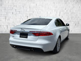 Used 2020 Jaguar XF Premium image 4