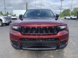 Used 2023 Jeep Grand Cherokee L Limited w/ Luxury Tech Group II image 2