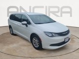 Used 2022 Chrysler Voyager LX image 4