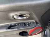 Used 2017 Jeep Renegade Trailhawk image 5