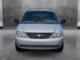 Used 2002 Chrysler Town & Country LX image 2