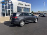 Used 2017 Kia Sorento LX image 3