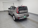 Used 2018 Kia Soul + image 5