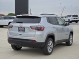 New 2025 Jeep Compass Latitude image 4