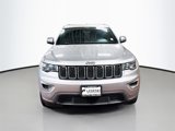 Used 2019 Jeep Grand Cherokee Laredo image 2