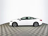 Used 2019 Toyota Avalon Limited image 4