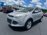 Used 2015 Ford Escape SE w/ Equipment Group 201A image 3