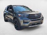 Used 2020 Ford Explorer XLT w/ Equipment Group 202A image 3