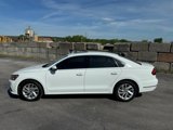 Used 2018 Volkswagen Passat 2.0T SE image 3