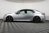 Used 2018 Toyota Camry XSE image 2