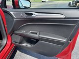 Certified 2020 Ford Fusion SE image 4