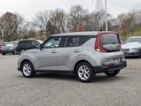 Used 2022 Kia Soul LX w/ Technology Package image 4