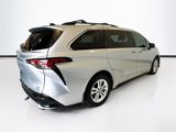 Used 2021 Toyota Sienna XSE w/ XSE Plus Package image 5