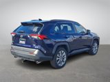 Used 2020 Toyota RAV4 XLE Premium image 6