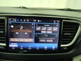 Used 2023 Chrysler Pacifica Touring-L image 5