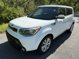 Used 2016 Kia Soul + image 2