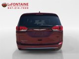 Used 2017 Chrysler Pacifica Touring-L Plus w/ Advanced Safetytec Group image 6