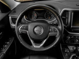 Used 2016 Jeep Cherokee Limited image 6