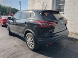 Used 2021 Nissan Rogue Sport S image 5