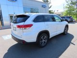 Used 2018 Toyota Highlander LE image 5