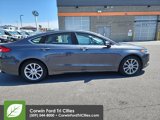 Used 2017 Ford Fusion SE image 4