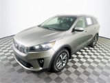 Used 2019 Kia Sorento EX w/ EX Touring Package image 4