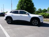New 2025 Chevrolet Trax LT w/ Driver Confidence Package image 2