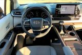 Used 2022 Toyota Sienna XLE image 5
