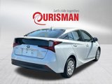 Used 2022 Toyota Prius L Eco image 2
