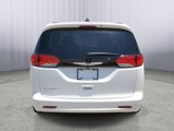 Used 2022 Chrysler Voyager LX image 5