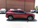 Used 2024 Chevrolet Trax RS image 2
