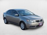Used 2010 Kia Forte EX image 3