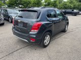 Used 2018 Chevrolet Trax LT w/ LT Convenience Package image 5